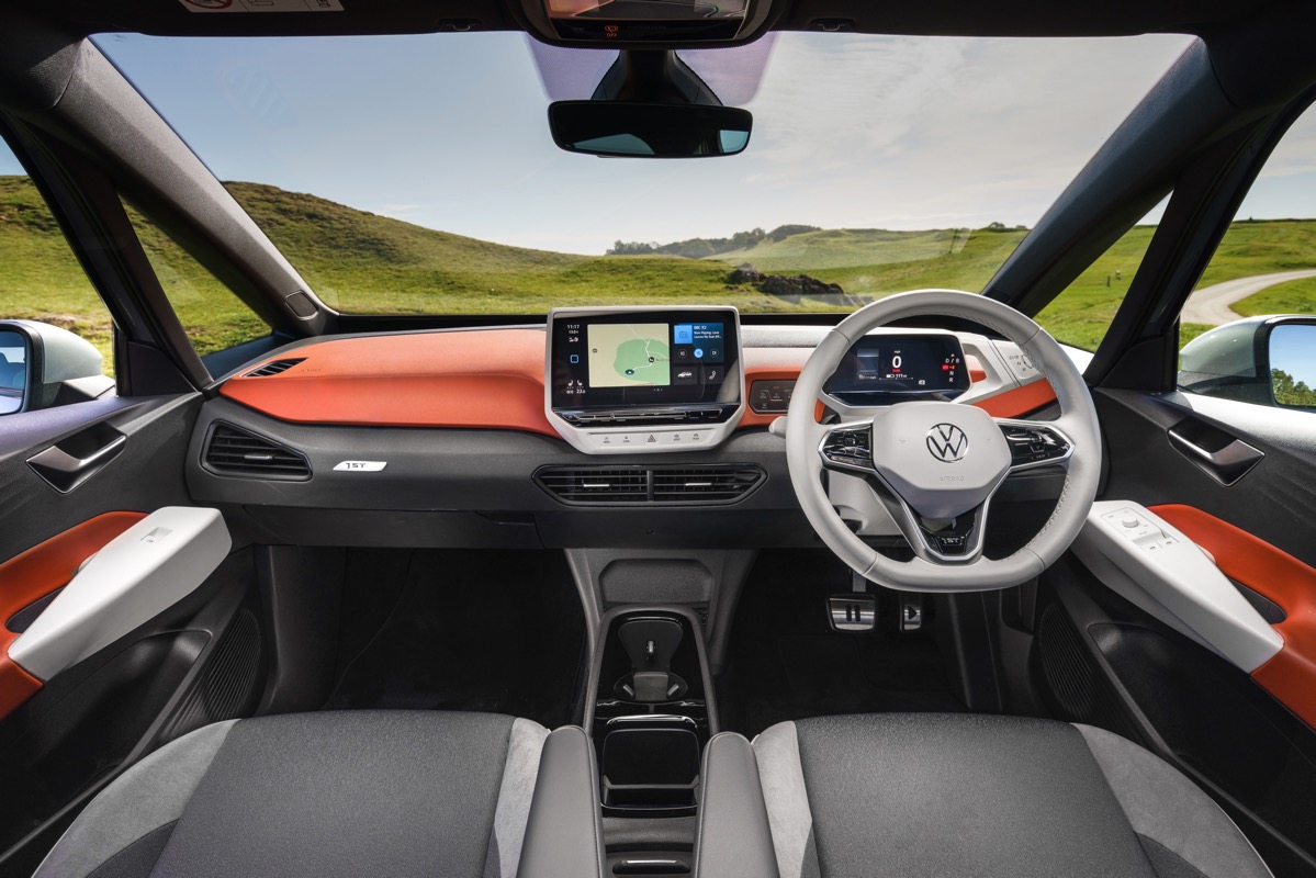 VW ID.3 ijnterior dashboard and display