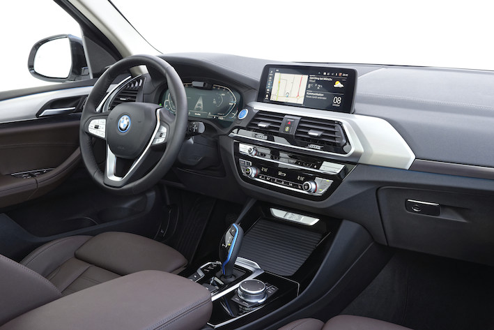 BMW iX3 interior dashboard and display