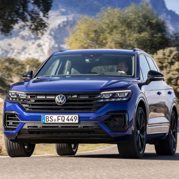 VW Touareg R model plug in hybrid vehicle front