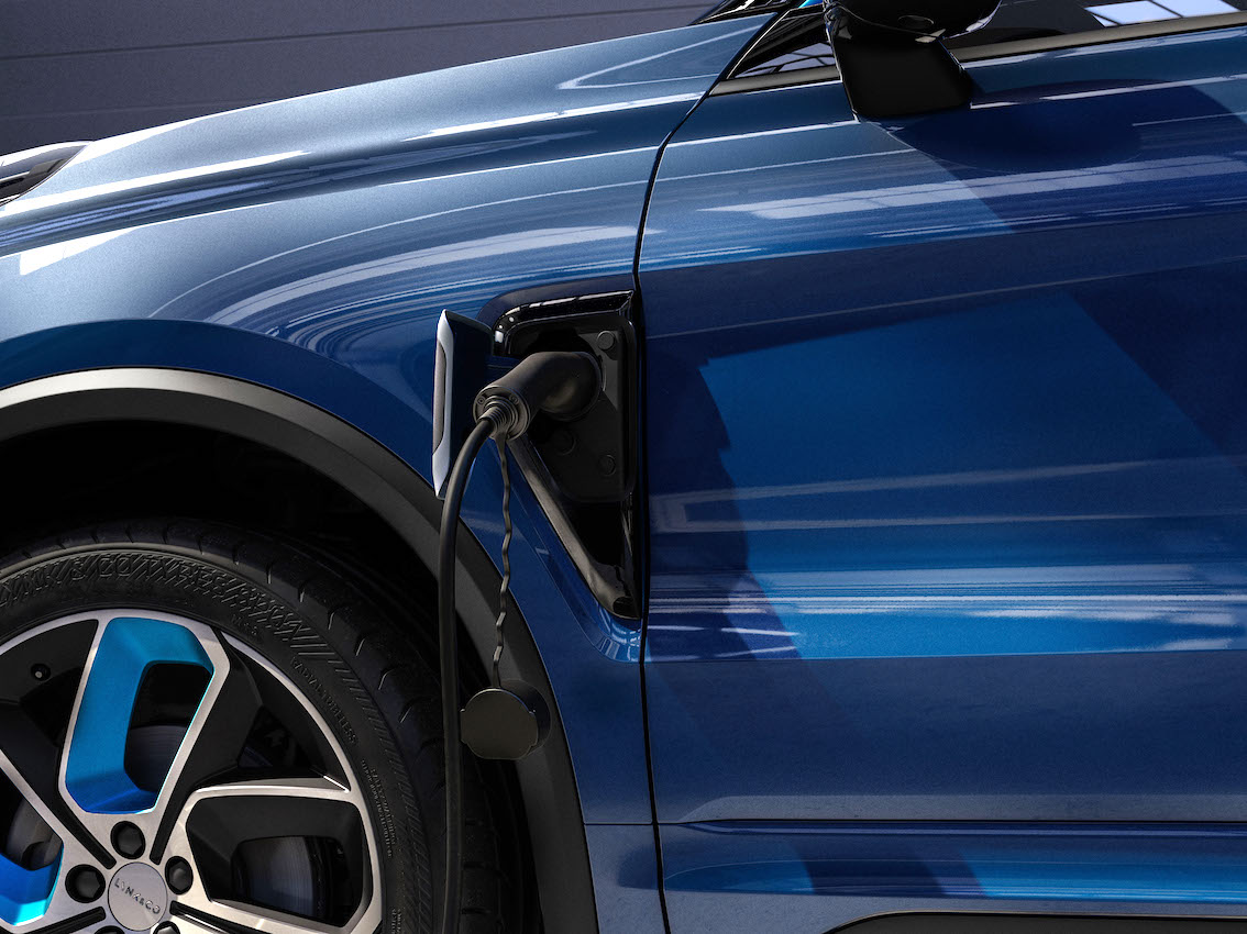 Lynk & Co 01 charging port