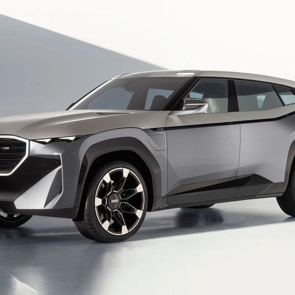 BMW XM Concept front 3/4 in studio