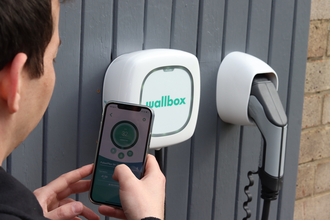 Wallbox charger and app