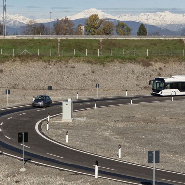 contactless charging, wireless charging,