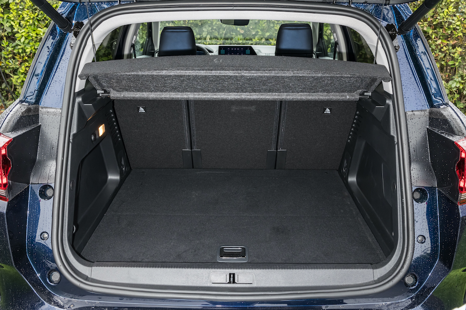 Citroen C5 Aircross, still shot, interior of boot , French registered, blue car