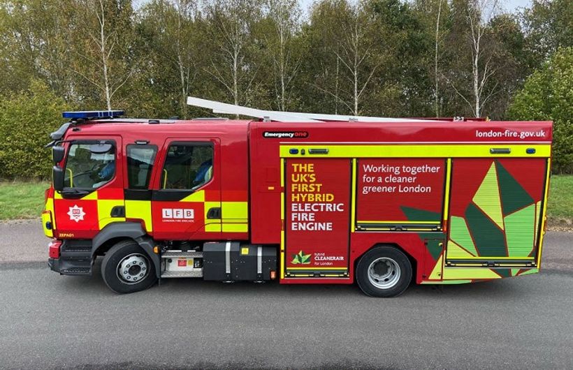Hybrid Fire engine, Side view 
