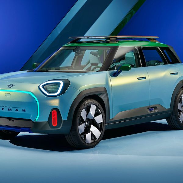 Mini Aceman, front three angles, still shot